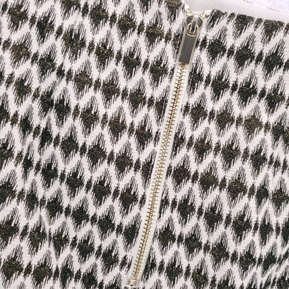 Ann Taylor LOFT Pencil Skirt Ivory Gold Metallic Geometric Pattern EUC Size 2 - Picture 4 of 7